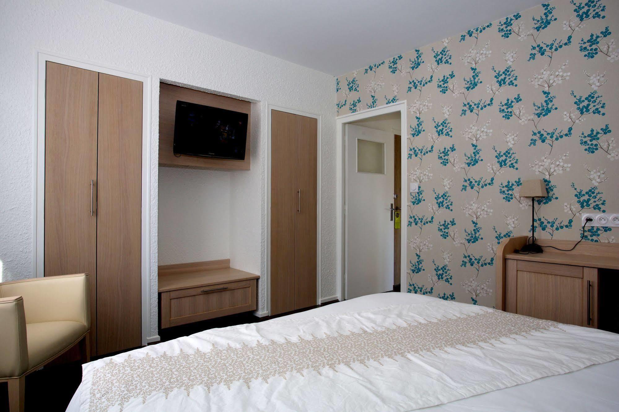 Logis Hotel Restaurant Spa Beau Site Luxeuil-les-Bains Kültér fotó